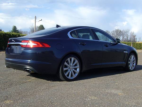 ► 2013 JAGUAR XF 3.0 AWD - SUPERCHARGED V6, NAVI, SUNROOF, 19"... for sale in East Windsor, CT – photo 3