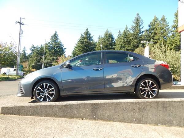2017 Toyota Corolla Certified SE CVT for sale in Vancouver, OR – photo 3