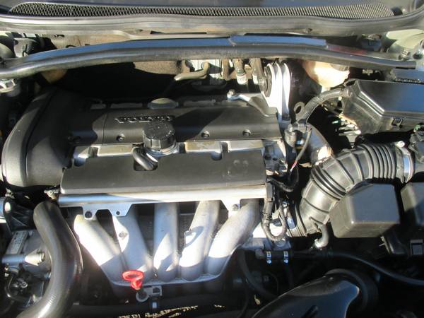 2005 Volvo S60 2.4 Premium Sedan/Az Owned/Loaded/Back Up Camera -... for sale in Phoenix, AZ – photo 11