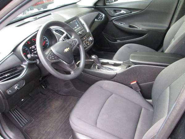 2017 CHEVY MALIBU LT 28,000 MILES! 1 OWNER! ALL BLACK! SHARP! SALE!... for sale in Monticello, MN – photo 5