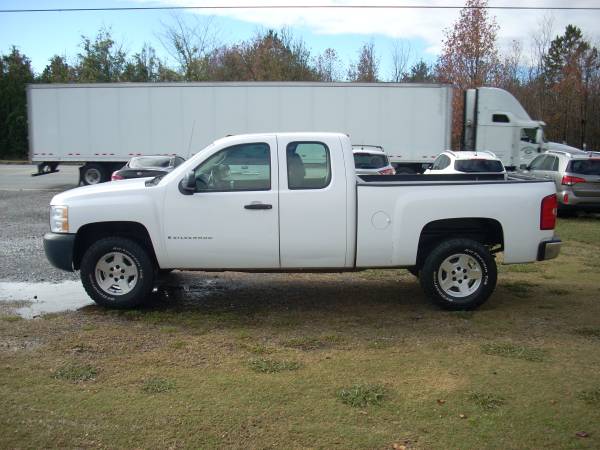 2009 Chevy Silverado Ext Cab 4X4 5208 - cars & trucks - by dealer -... for sale in Greer, SC – photo 2