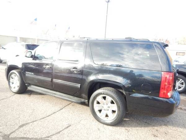 2010 GMC Yukon XL SLT - Ask About Our Special Pricing! - cars &... for sale in Oakdale, WI – photo 5