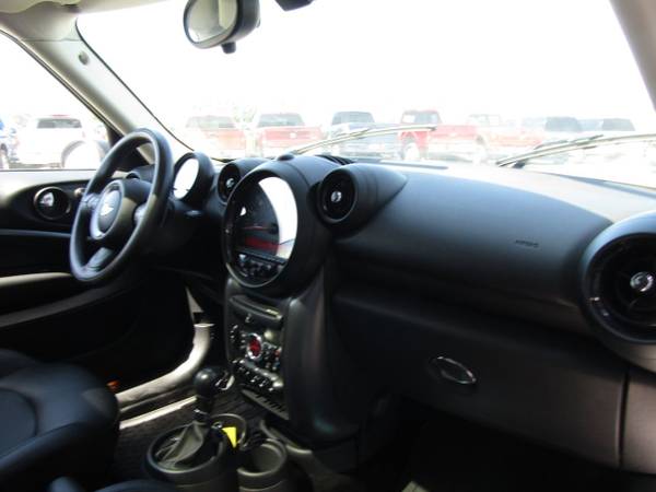 2015 *MINI* *Cooper S Paceman* - cars & trucks - by dealer - vehicle... for sale in Council Bluffs, NE – photo 11