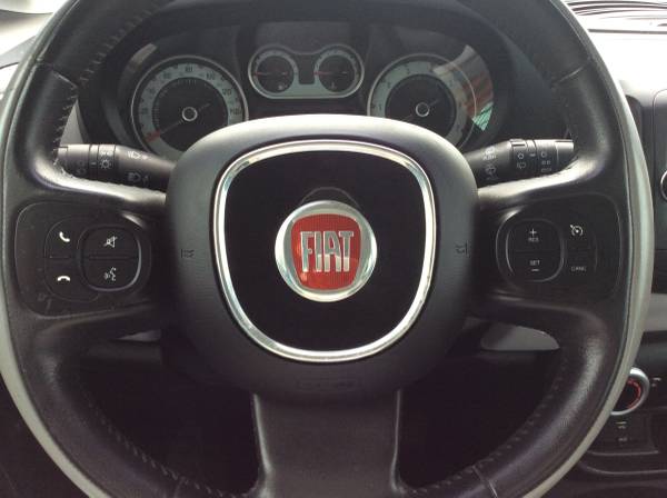 VERY NICE!!! 2014 Fiat 500L ***FREE WARRANTY*** - cars & trucks - by... for sale in Metairie, LA – photo 10