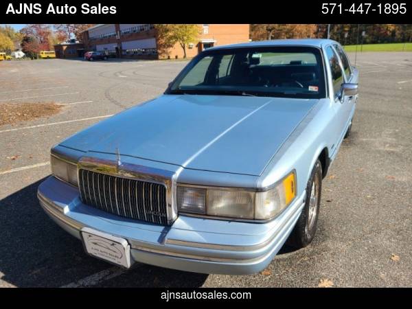 1993 LINCOLN TOWN CAR EXECUTIVE - cars & trucks - by dealer -... for sale in Alexandria, District Of Columbia – photo 24