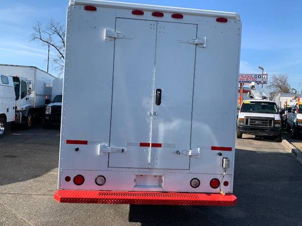 2001 Ford E-350 12 FOOT STEPVAN 17, 000 MILES MULTIPLE - cars & for sale in Other, District Of Columbia – photo 18