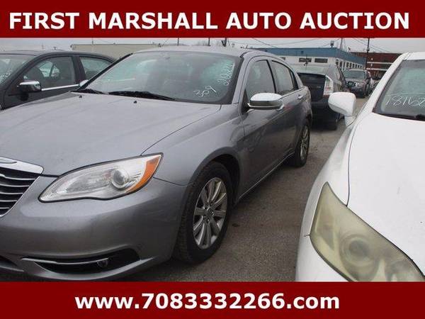 2013 Chrysler 200 Limited - Auction Pricing - - by for sale in Harvey, IL – photo 2