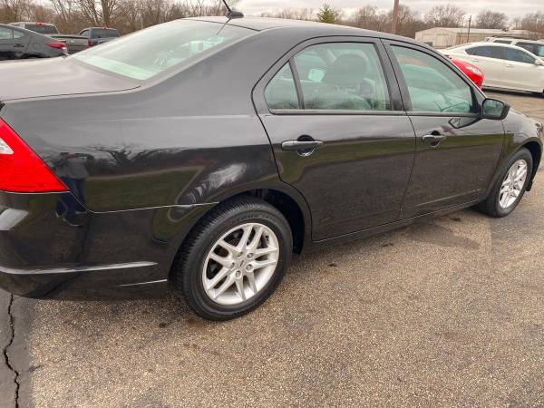 2012 Ford Fusion S 4dr Sedan - - by dealer - vehicle for sale in Lancaster, OH – photo 4