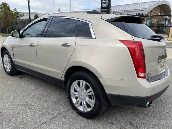 2011 CADILLAC SRX LUXURY COLLECTION - cars & trucks - by owner -... for sale in Brooklyn, NY – photo 6