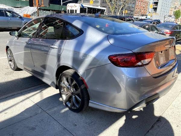 2016 Chrysler 200 S - EVERYONES APPROVED! - - by for sale in Brooklyn, NY – photo 5