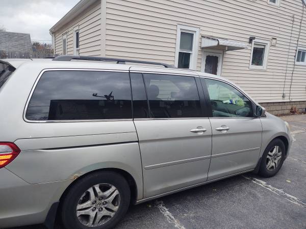 2005 honda odyssey - cars & trucks - by owner - vehicle automotive... for sale in Rochester , NY – photo 4