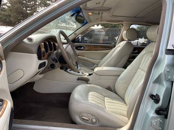 2001 Jaguar XJ - Financing Available! - cars & trucks - by dealer -... for sale in Lakewood, CO – photo 11
