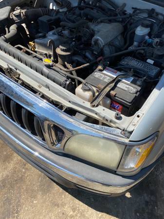 02 Toyota Tacoma manual transmission for sale in College Park, District Of Columbia – photo 8