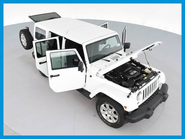 2016 Jeep Wrangler Unlimited Sahara Sport Utility 4D suv White for sale in Athens, OH – photo 21