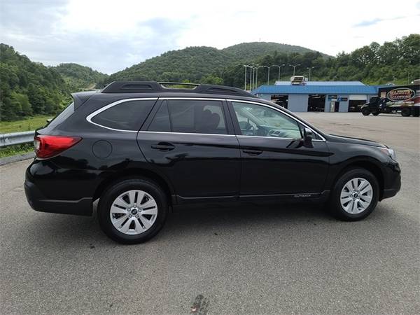 2019 Subaru Outback 2.5i suv Black - cars & trucks - by dealer -... for sale in Boone, NC – photo 8