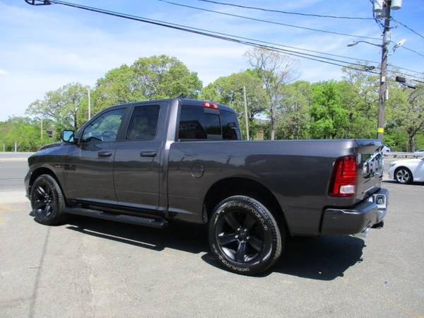 2018 Ram 1500 Night pickup Granite Crystal Metallic Clearcoat - cars for sale in Bayside, NY – photo 4
