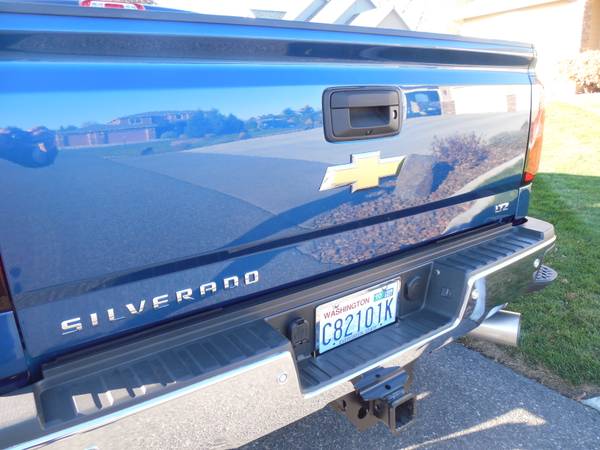 2018 Chevrolet Silverado HD Crew Cab 4x4 Duramax - cars & trucks -... for sale in Kennewick, WA – photo 12