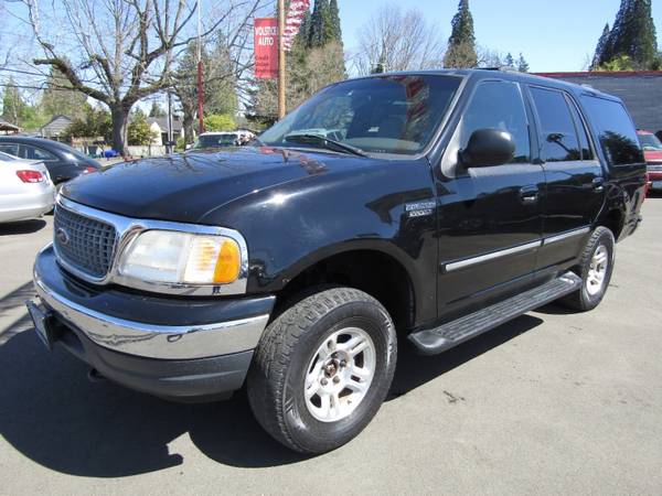 2000 Ford Expedition XLT 4X4 BLACK RUNS GREAT ! for sale in Milwaukie, OR – photo 2