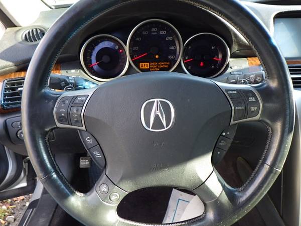 2005 Acura RL 3 5RL with Navigation System - - by for sale in Uniontown, PA – photo 21