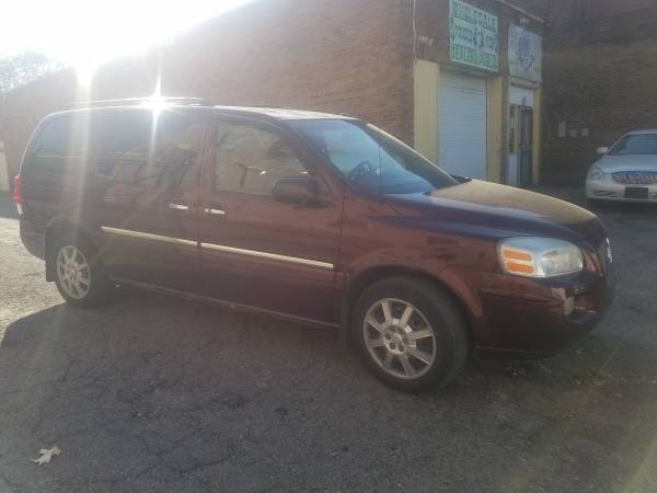 Buick Terraza Minivan - cars & trucks - by dealer - vehicle... for sale in Cleveland, OH – photo 2