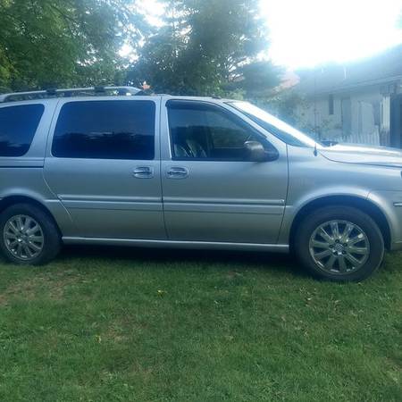 2005 BUICK TERRAZA CXL - cars & trucks - by owner - vehicle... for sale in Hopewell Junction, NY – photo 3