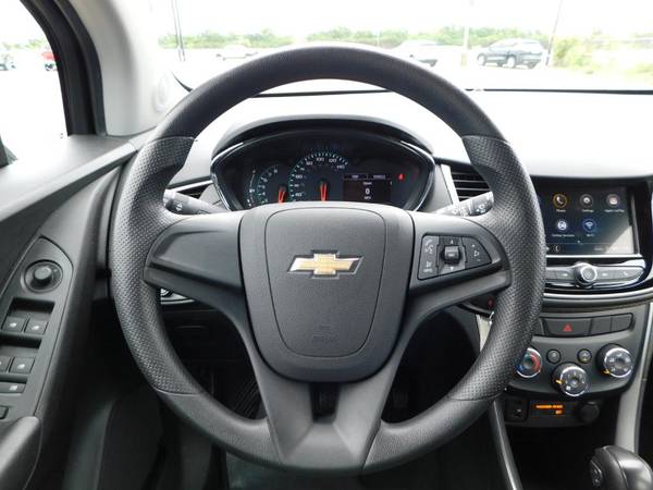 2019 Chevrolet Chevy Trax LS - - by dealer - vehicle for sale in Gatesville, TX – photo 12