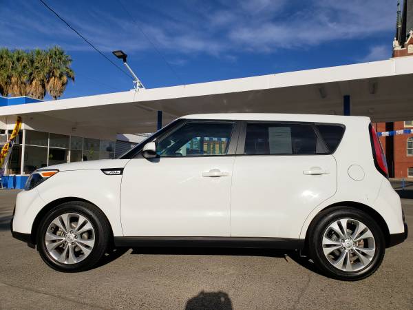 ** 2016 KIA SOUL ** GAS SAVER!! - cars & trucks - by dealer -... for sale in Red Bluff, CA – photo 6