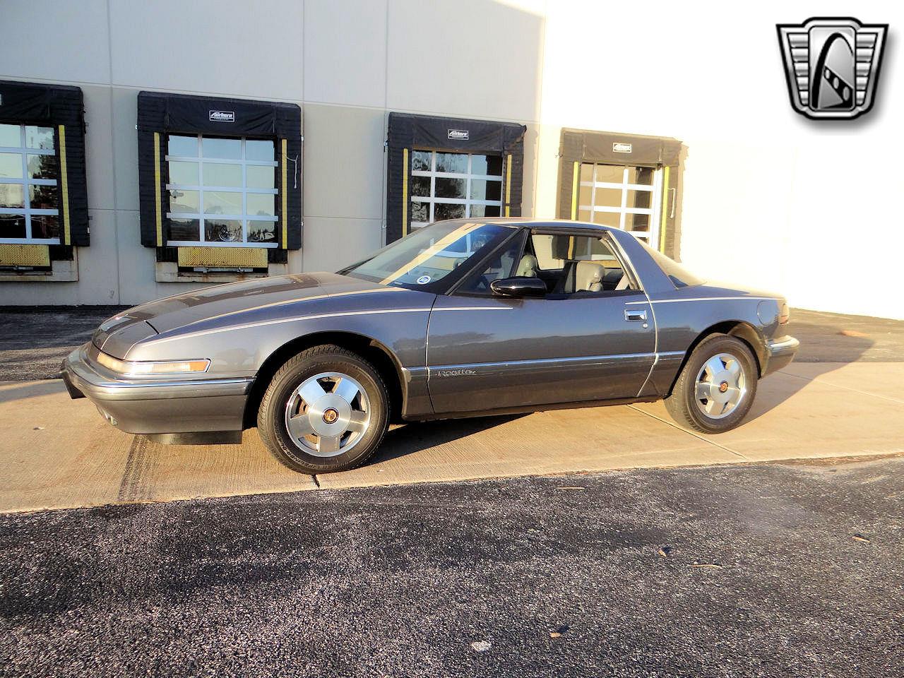 1989 Buick Reatta for sale in O'Fallon, IL – photo 5