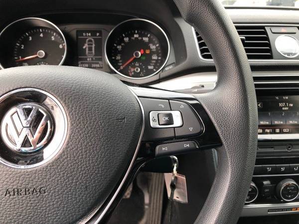 2016 Volkswagen Passat 1.8T S Sedan VW for sale in Beaverton, OR – photo 10