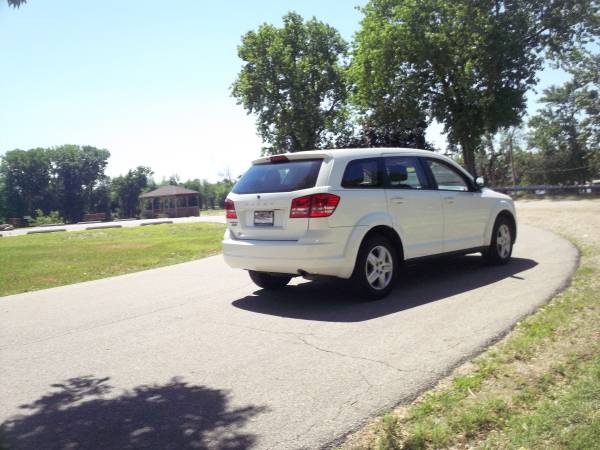 2013 Dodge Journey Se - cars & trucks - by dealer - vehicle... for sale in Chillicothe, IL – photo 5