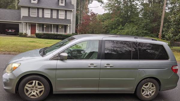 41 SERVICE RECORDS-DEALER MAINTAINED-SILVER HONDA ODYSSEY EX - SEATS... for sale in Powder Springs, AL – photo 3
