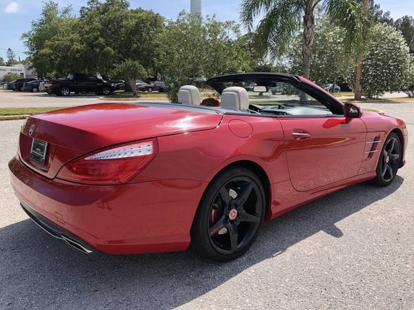 2013 Mercedes-Benz SL-Class SL 550 HARD TOP CONVERTIBLE RED/LIGHT for sale in Sarasota, FL – photo 13