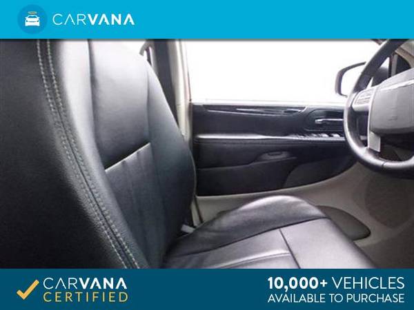 2014 Chrysler Town and Country Touring Minivan 4D mini-van Red - for sale in Round Rock, TX – photo 18