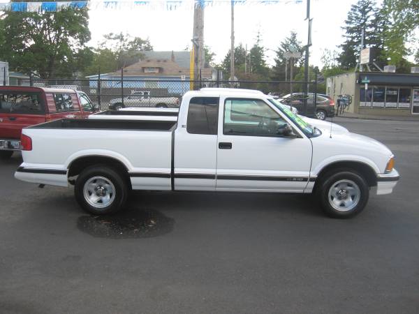1997 Chevy S10 Ext Cab 3 Door V-6 - - by dealer for sale in Portland, OR – photo 2