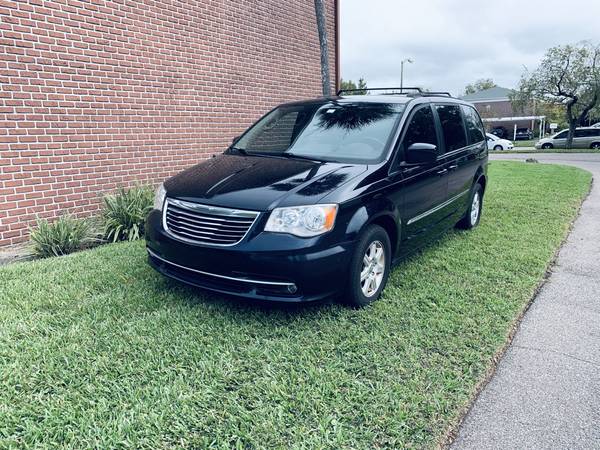 2011 Chrysler Town & Country - cars & trucks - by dealer - vehicle... for sale in SAINT PETERSBURG, FL – photo 3