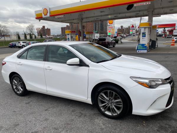 Toyota Camry se 2016 - cars & trucks - by owner - vehicle automotive... for sale in Bronx, NY – photo 6