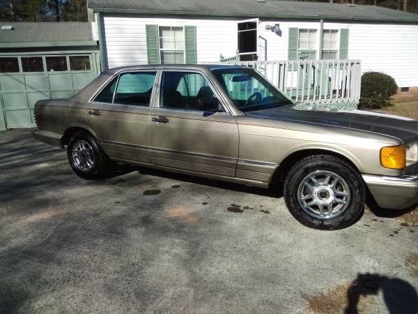 1983 300 SD Mercedes - cars & trucks - by owner - vehicle automotive... for sale in Decatur, GA – photo 2