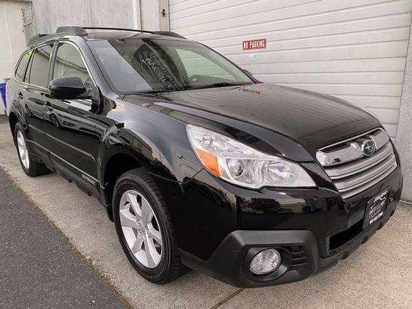 2014 Subaru Outback 2.5i Premium Wagon 1 Owner Moon Roof Back Up... for sale in Portland, WA – photo 3