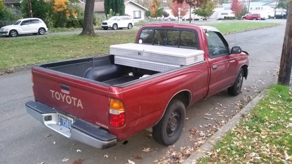 1997 Toyota Tacoma 2WD w/ Frame Damage for sale in Winchester, OR
