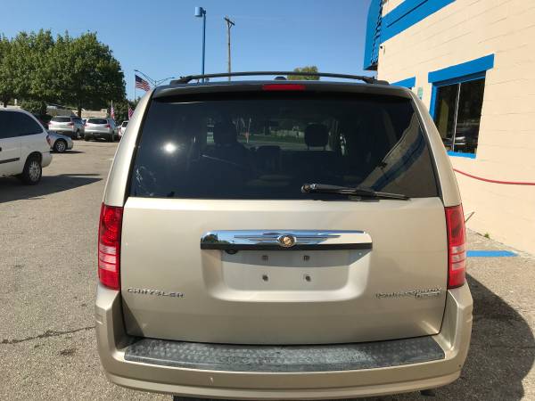 2009 Town and Country V6 3.8L ~ $595 Sign and Drive for sale in Clinton Township, MI – photo 5
