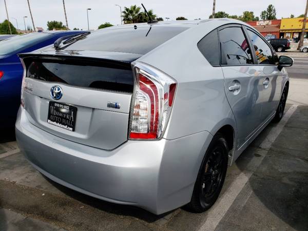 2014 Toyota Prius 5dr HB, NO CREDIT CHECK NOW, 1 JOB, APPROVED EZ CALL for sale in Winnetka, CA – photo 3