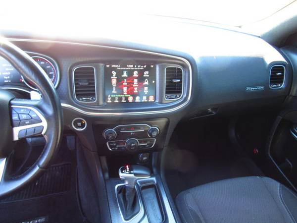 2016 Dodge Charger SXT - - by dealer - vehicle for sale in Brillion, WI – photo 8
