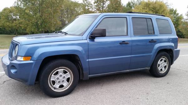 07 JEEP PATRIOT SPORT 4WD- ONLY 148K MI. NICE LEATHER, AUTO, GREAT BUY for sale in Miamisburg, OH – photo 4