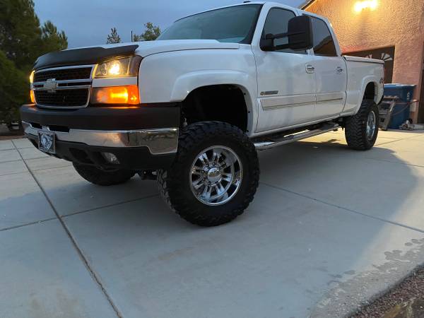 Chevy Silverado 4x4 2500 - cars & trucks - by owner - vehicle... for sale in Bolivar, MO – photo 2