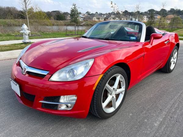 Awesome Fun to Drive Convertible 2008 Saturn Sky Roadster Victory for sale in Austin, TX – photo 8