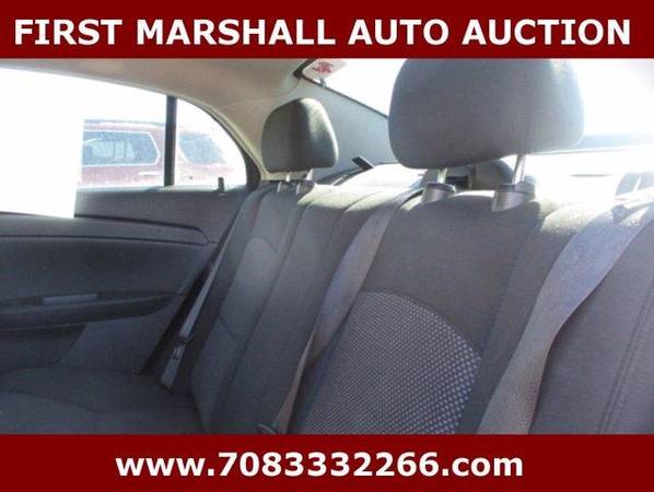 2009 Chevrolet Chevy Malibu LT w/1LT - Auction Pricing - cars & for sale in Harvey, IL – photo 7