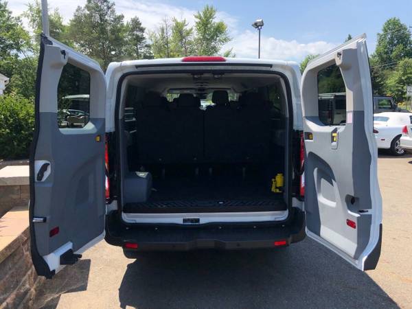 💥2017 Passenger Van-Drives NEW/Clean CARFAX/53K Miles/Super Deal💥 -... for sale in Youngstown, OH – photo 10