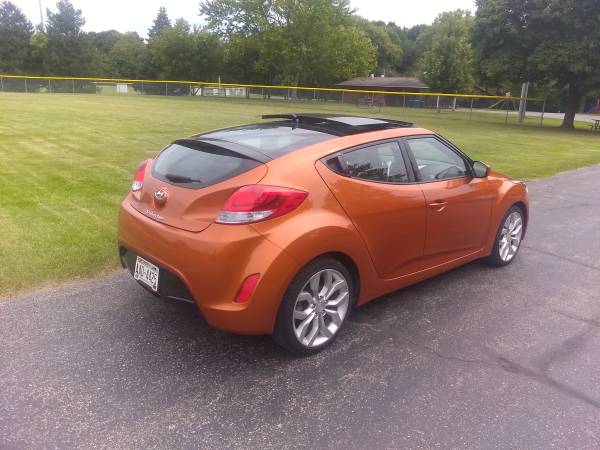 Reduced, 2015 Hyundia Veloster, only 29k miles, factory warranty for sale in Appleton, WI – photo 6