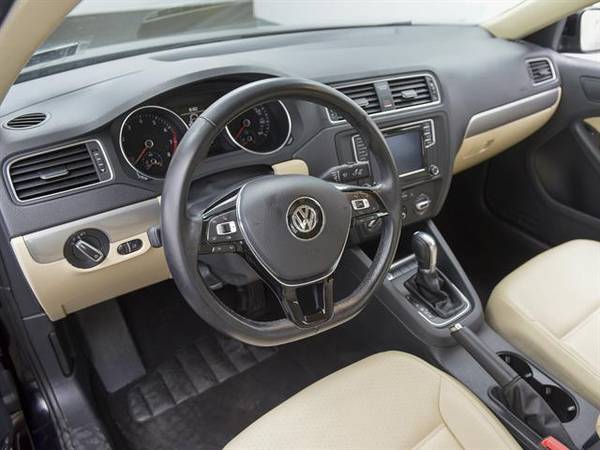 2017 VW Volkswagen Jetta 1.4T SE Sedan 4D sedan Black - FINANCE ONLINE for sale in Greensboro, NC – photo 2