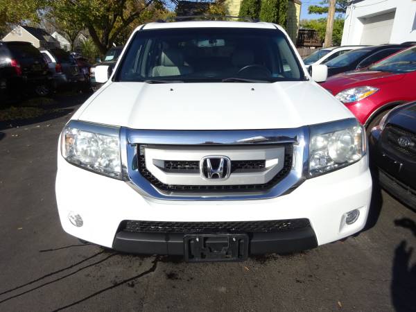 2011 Honda Pilot EX-L 4WD Heated leather DVD/TV Back up camer 3rd for sale in West Allis, WI – photo 2
